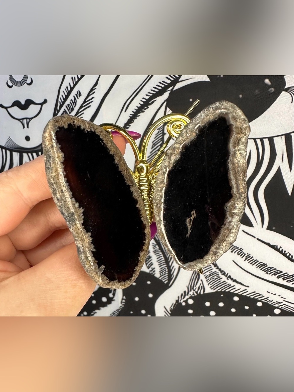 Agate Slice Butterfly - Black
